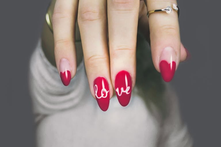 Red Summer Nails