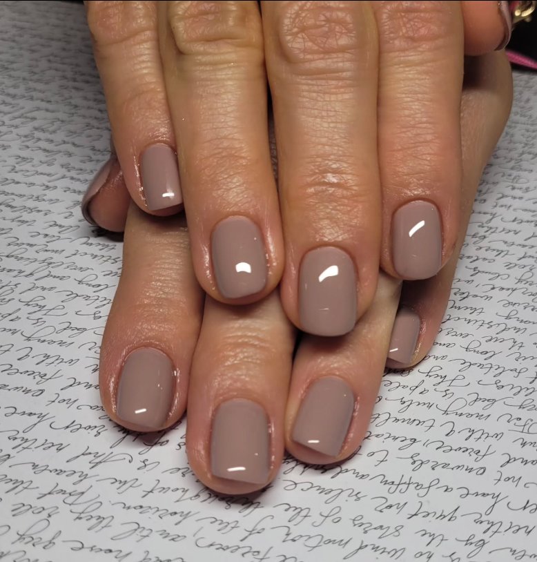 Effortless Chic: Classic Taupe Short Manicure