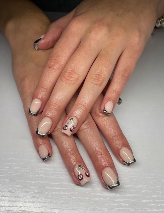 Elegant Nude Acrylics with Bold Accents