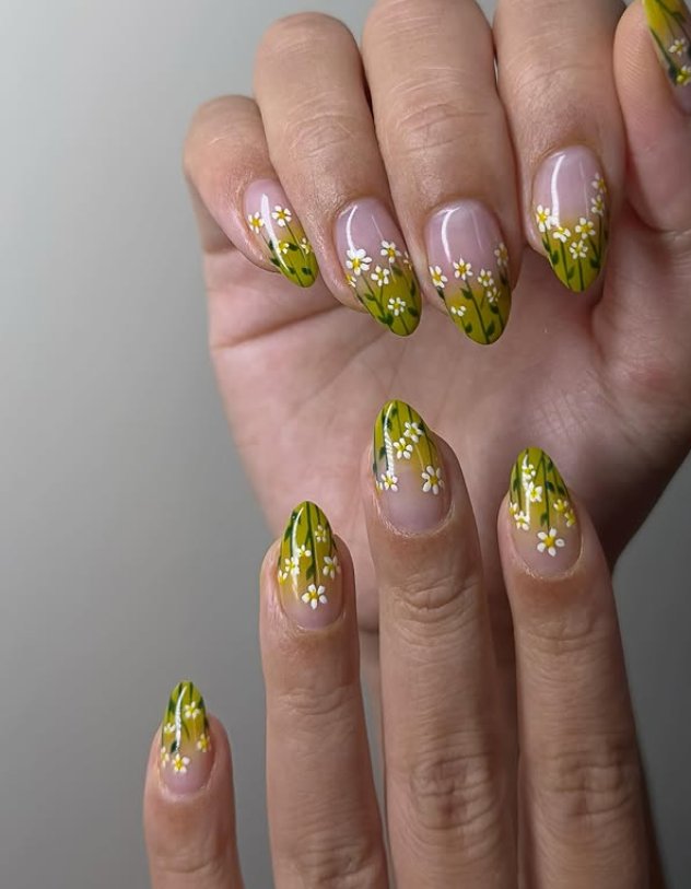 Embrace Nature with Wildflower Meadow Nails