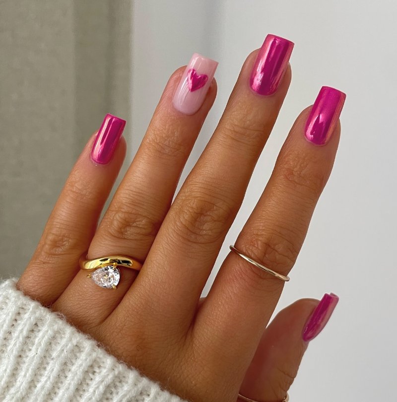 Heart-Accented Pink Chrome Chic