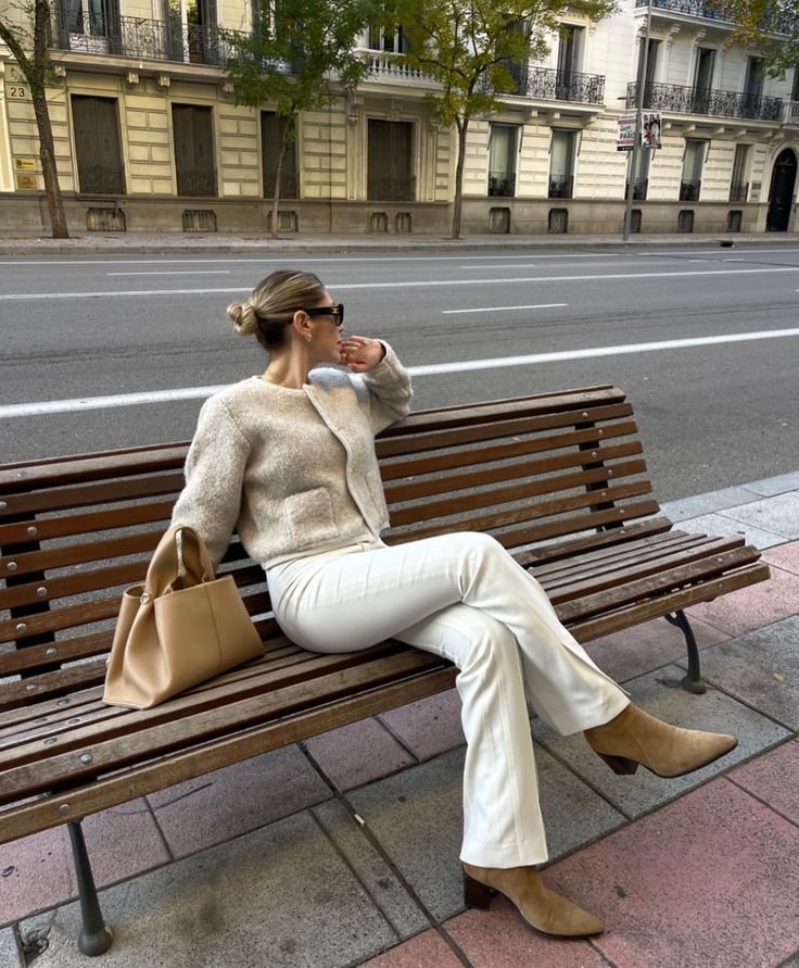 Beige Old Money Spring Look