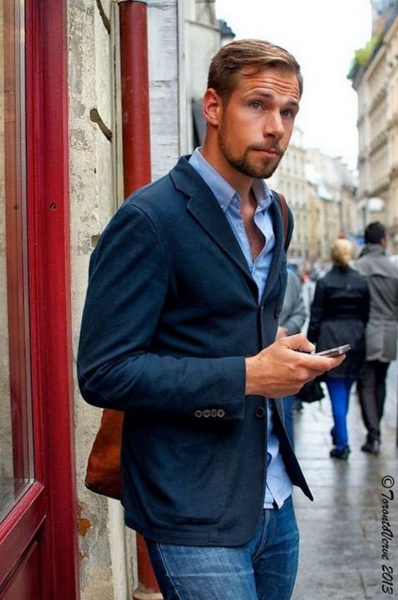 Casual Chic Blazer Style