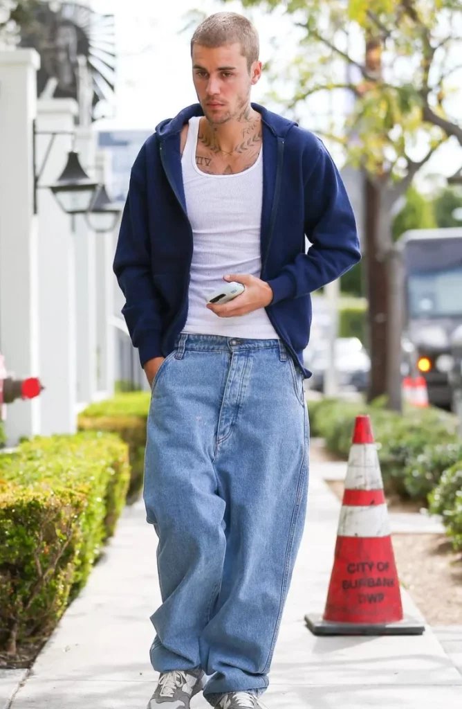 Casual Navy Hoodie Outfit