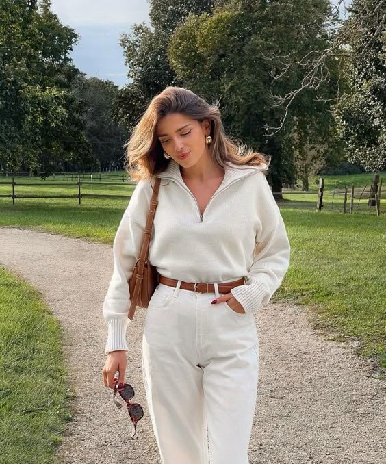 Chic White Zip Sweater