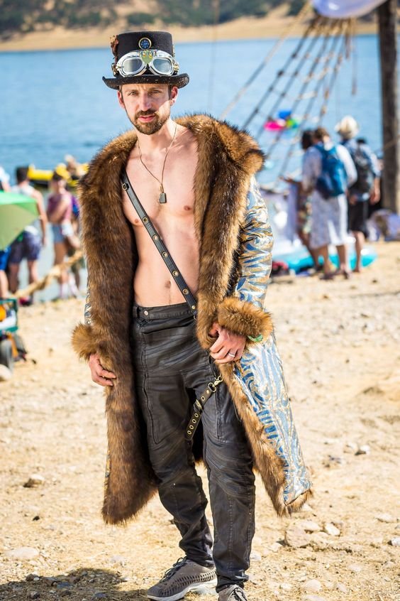 Dramatic Festival Fashion Look