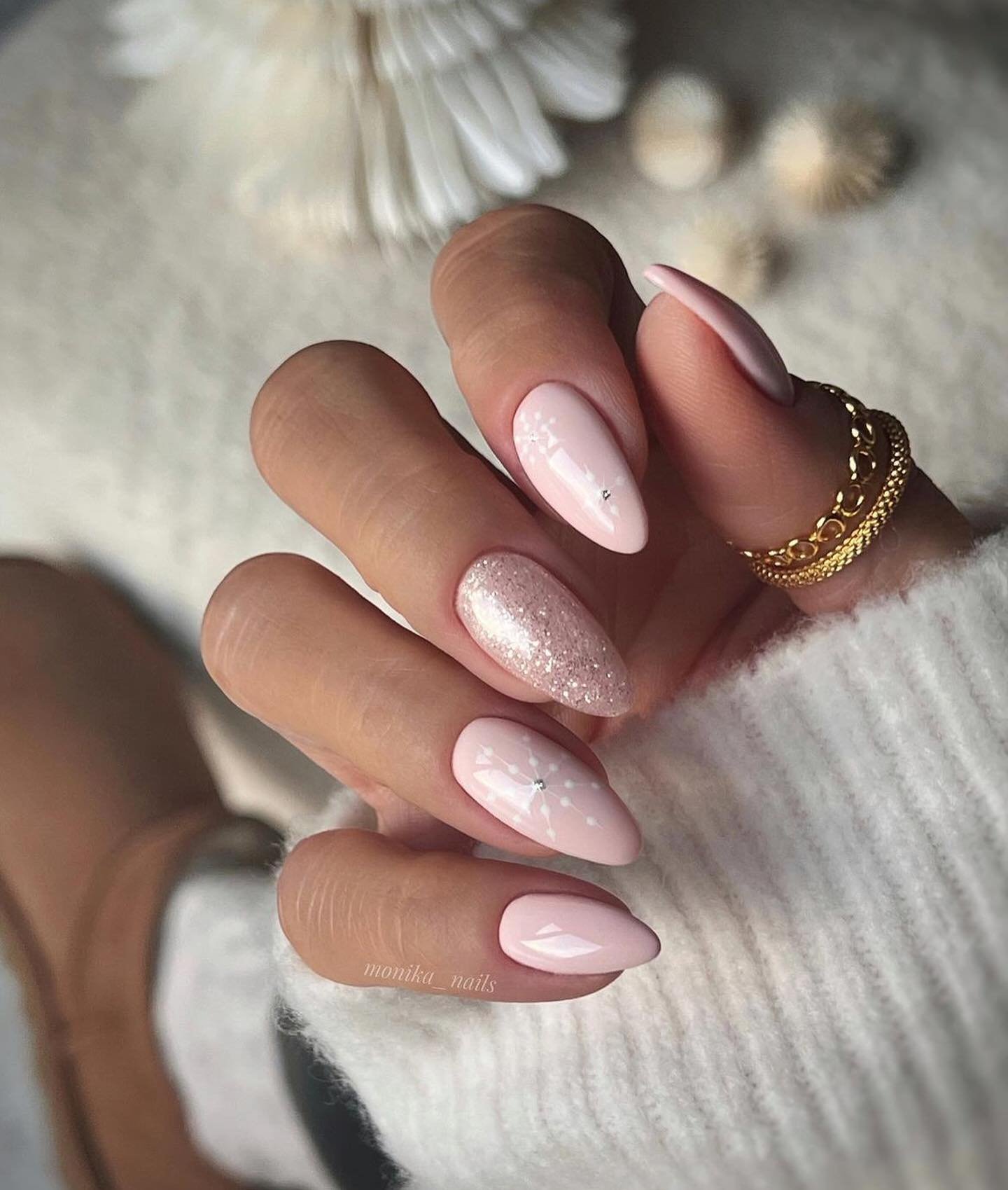 Glittery Nude Nail Designs