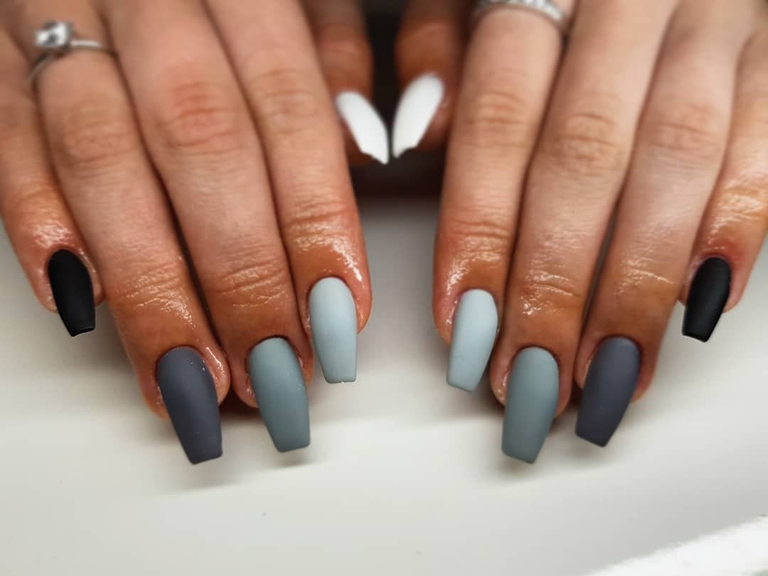 Matte Gray and Black Nails