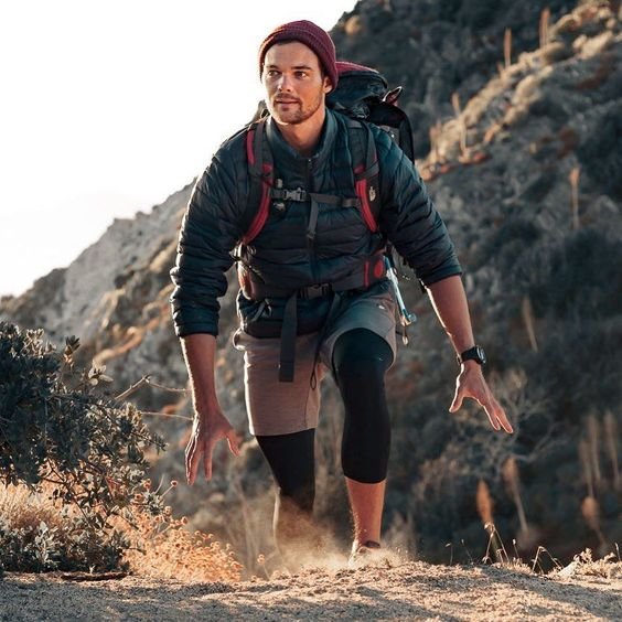 Men's Hiking Outfit: Red Beanie