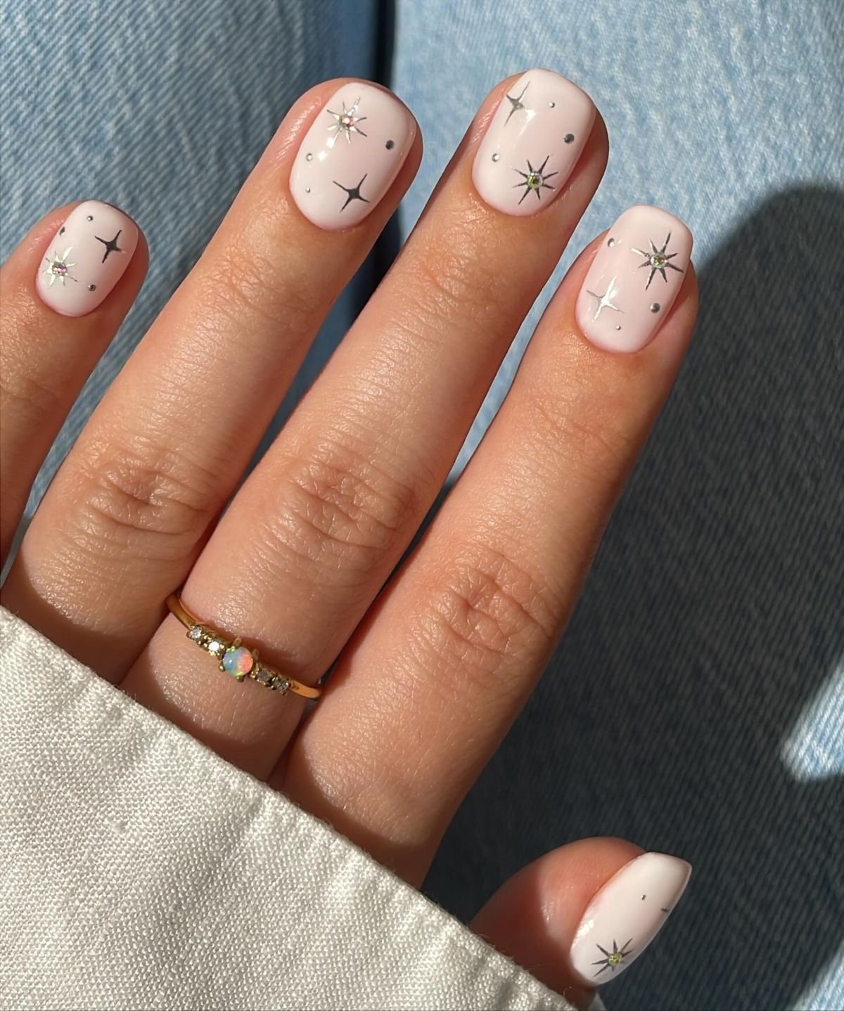Neutral Star Nail Design