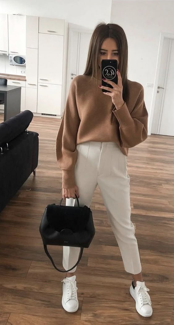 Neutral Tones for Spring Style