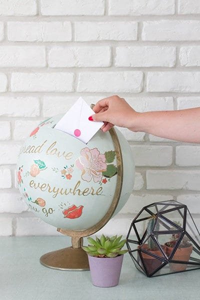 Vintage Globe Card Holder