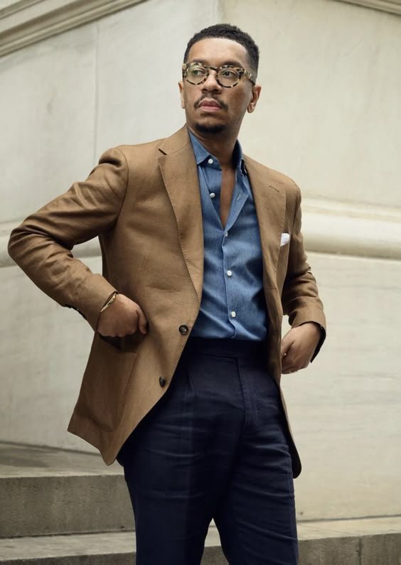 Weekend-Ready Blazer Style