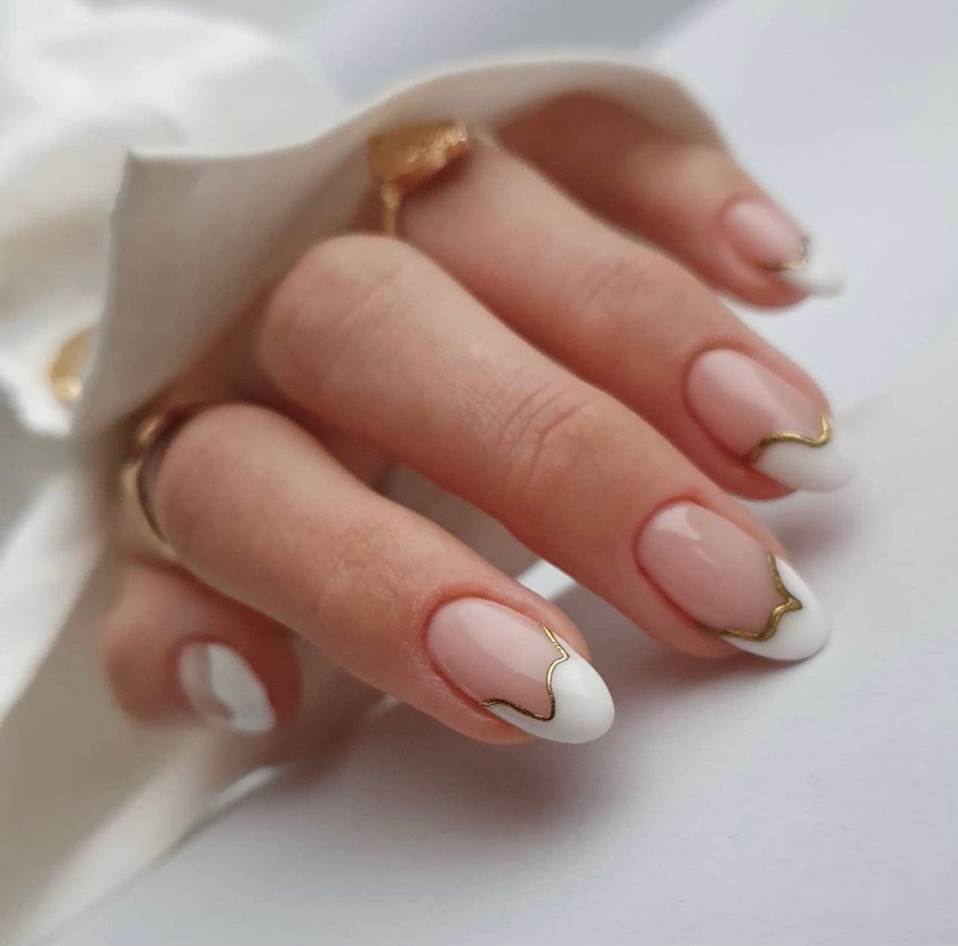 White and Gold Nails