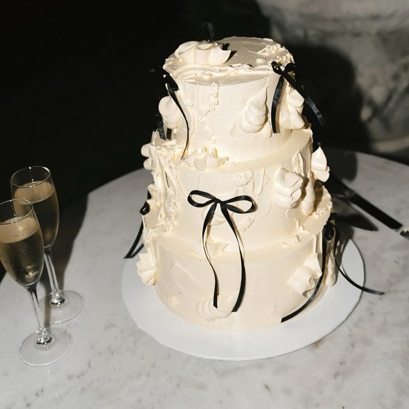 Black Bow Cake Accents