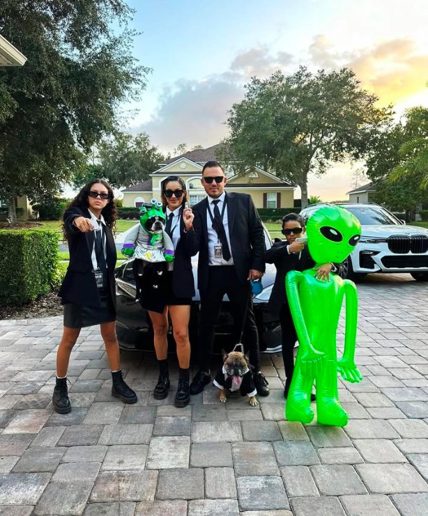 Black Suit Secret Agent Family Costumes