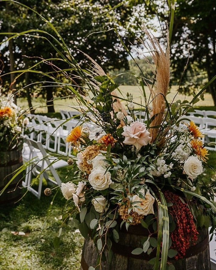 Bold Floral Centerpieces