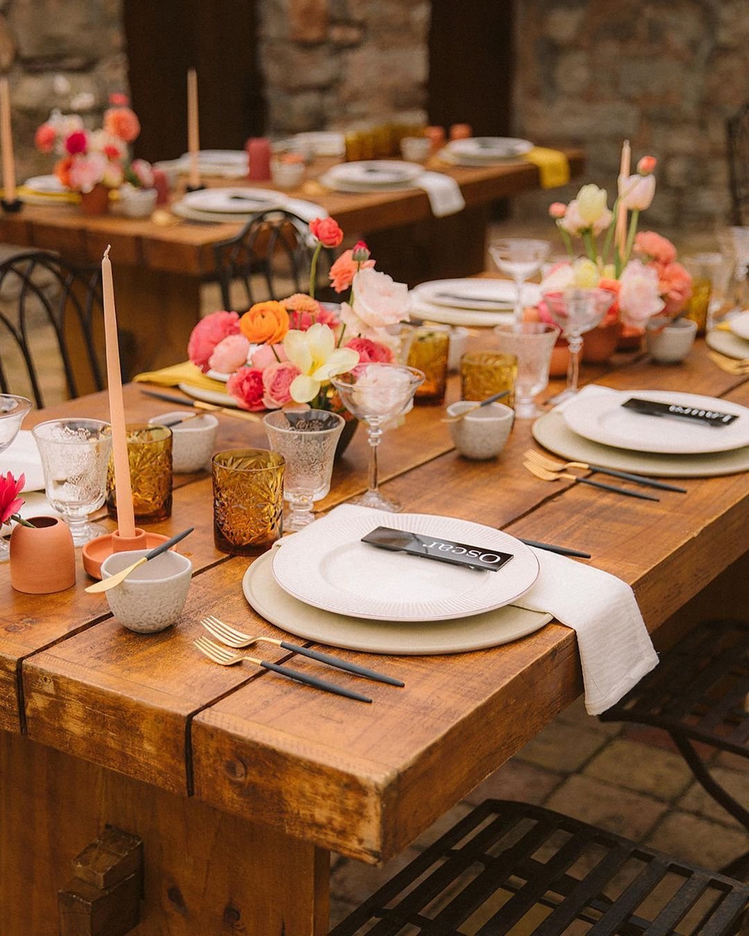 Bright Summer Table Decor