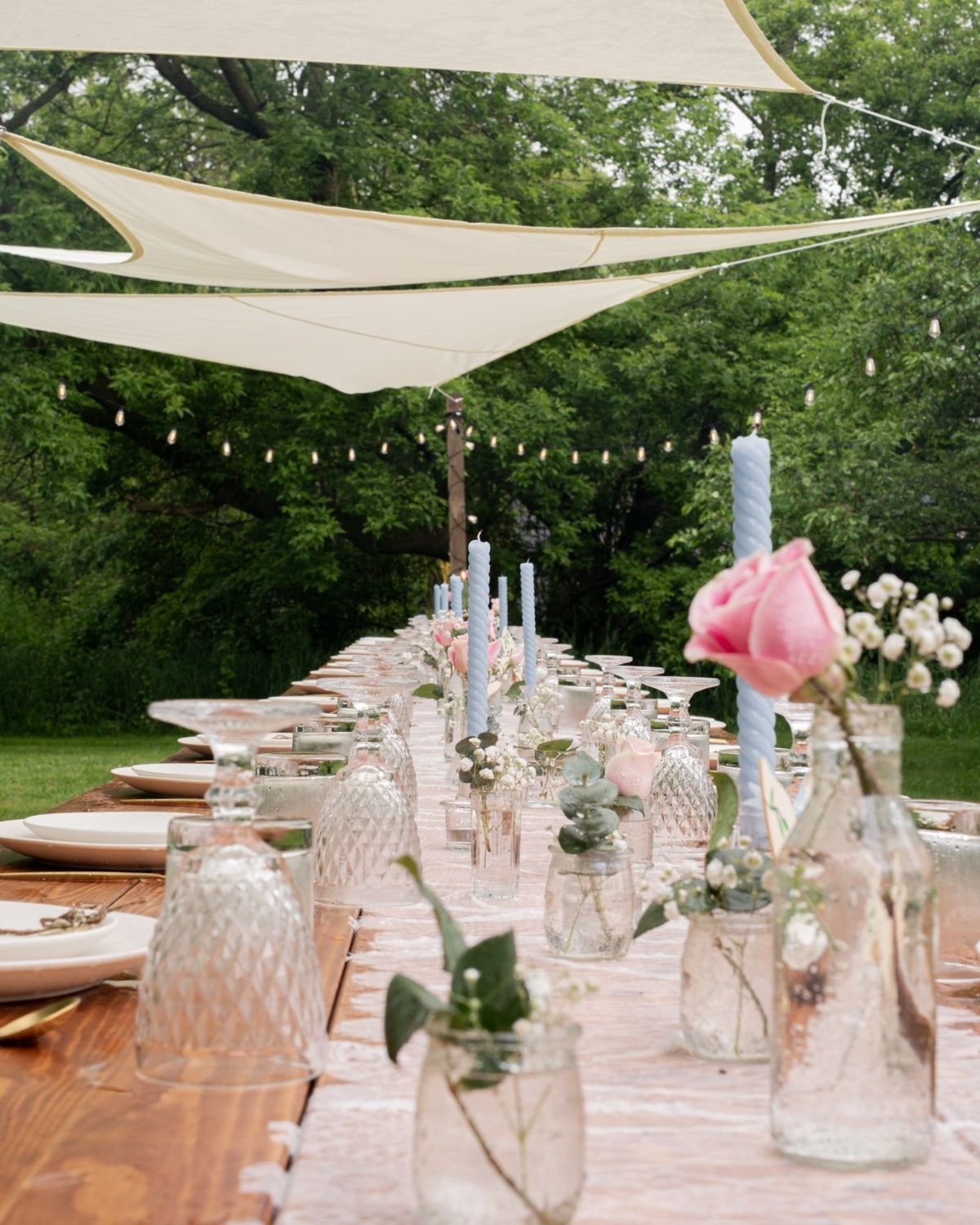 Elegant Dinner Table Decor
