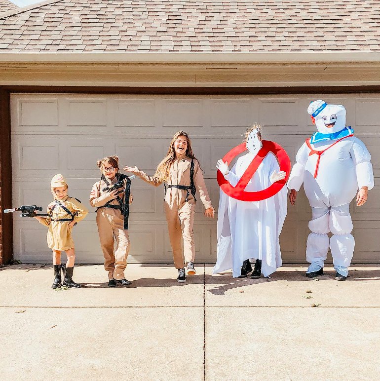 Ghostbusters Family Costumes
