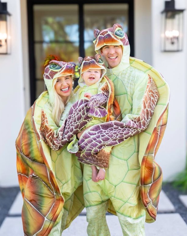Green Sea Turtle Family Costumes