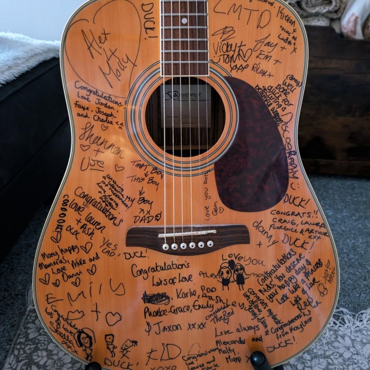 Guest Book Guitar