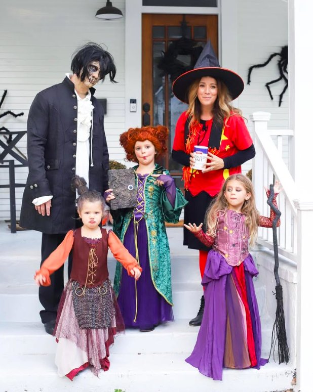 Hocus Pocus Family Costumes