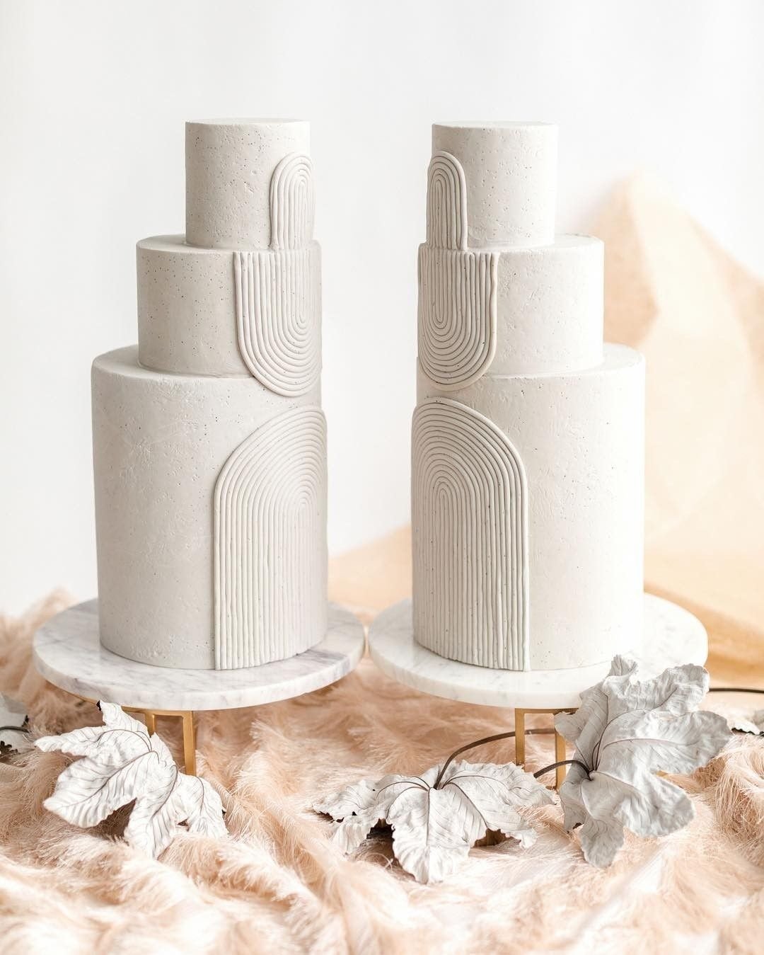Ivory Speckled Wedding Cakes