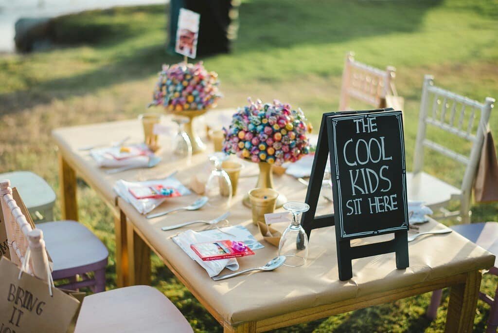 Kid's Table Decor