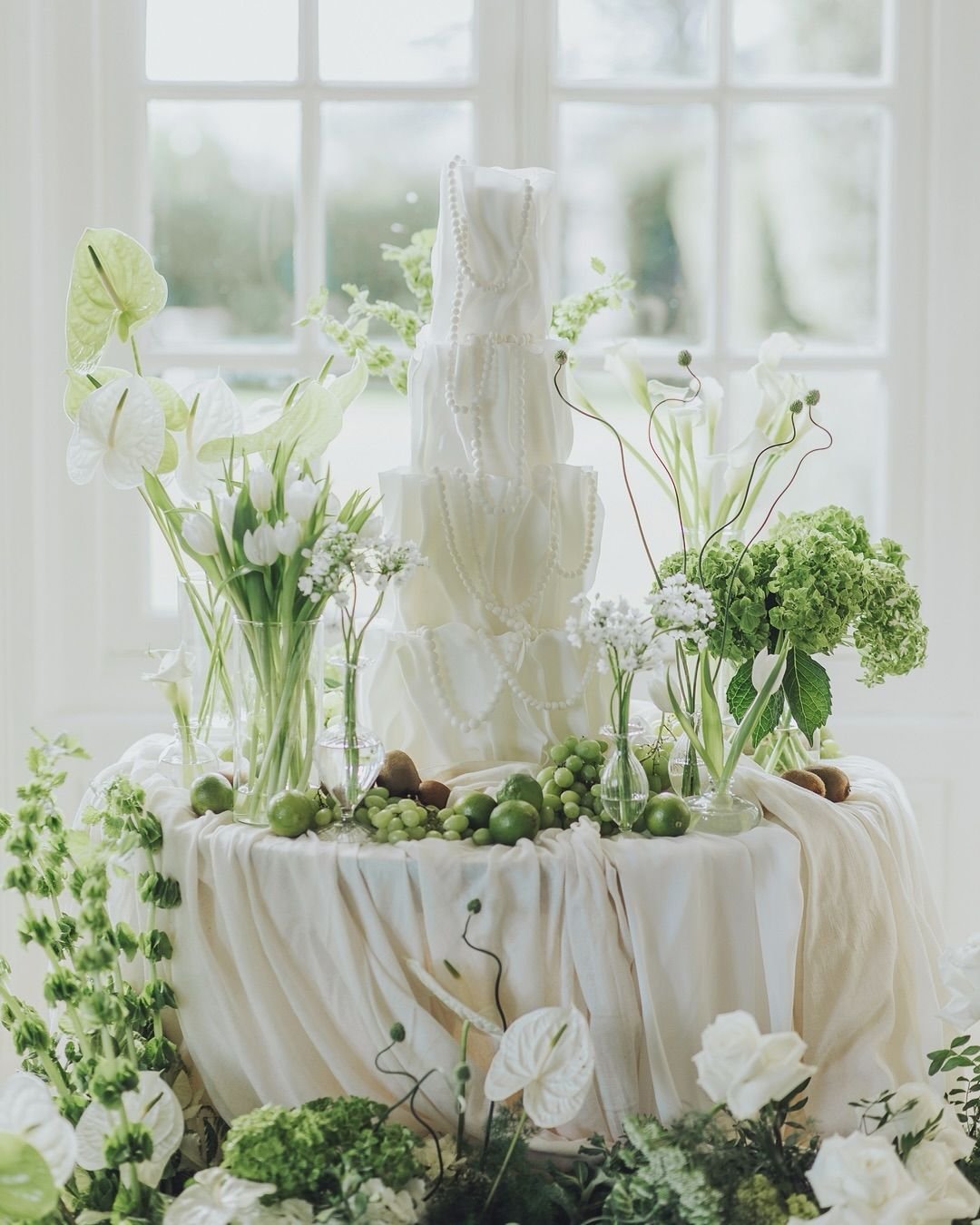 Lace and Chiffon Table Decor