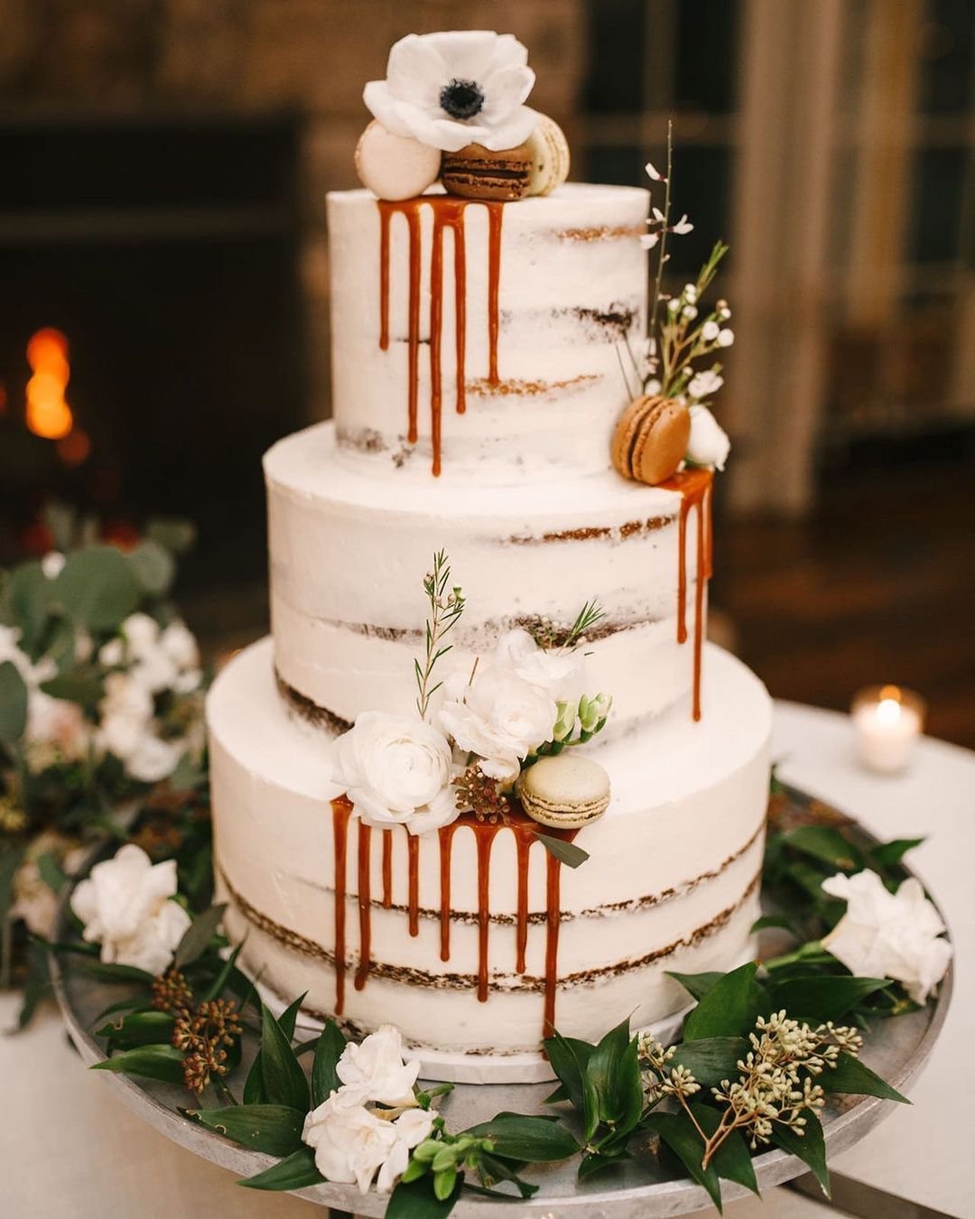 Macaroons with Wedding Cake