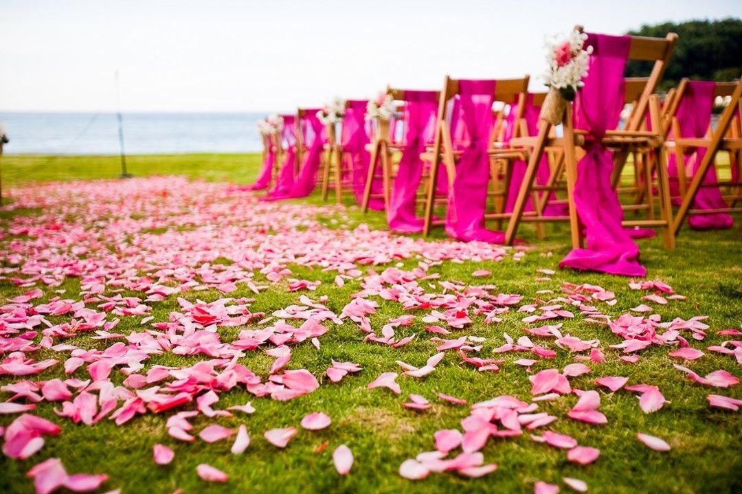 Pink Wedding Decor