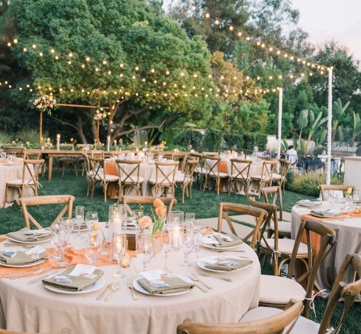 Rustic Chic Wedding Decor