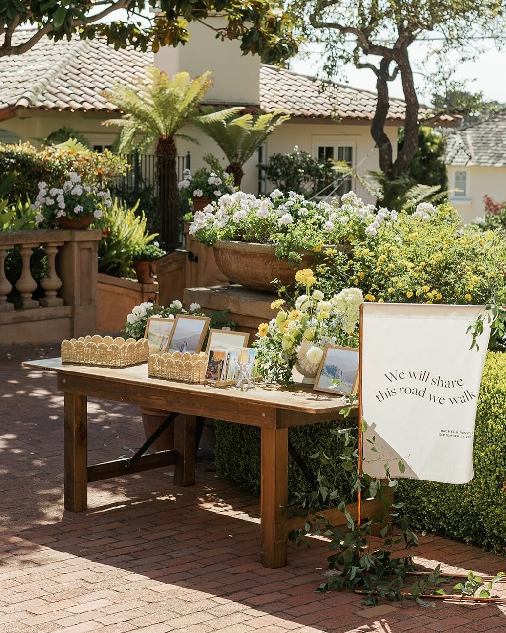 Rustic Wedding Memory Table