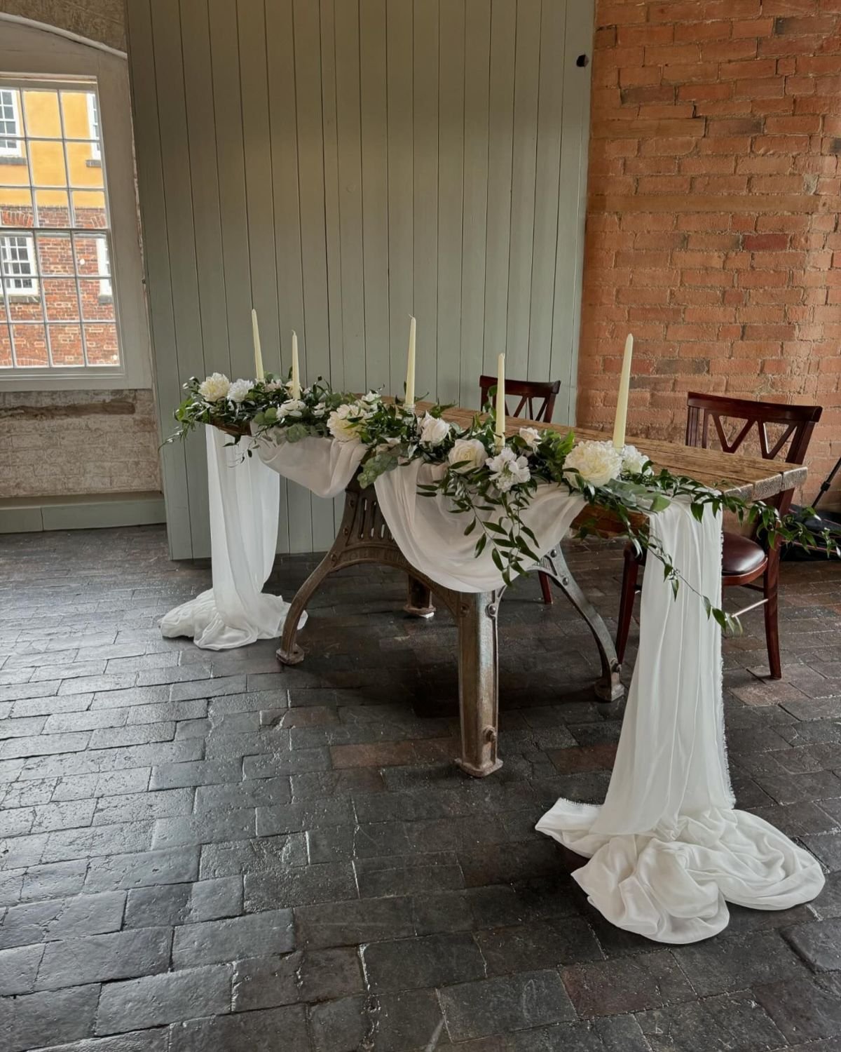 Rustic Wedding Registrar Table