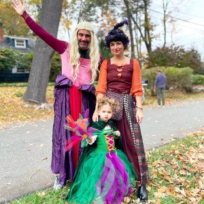 Sanderson Sisters Halloween Costumes