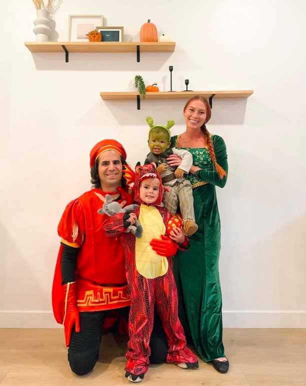 Shrek Family Costumes with Toddler Ogre