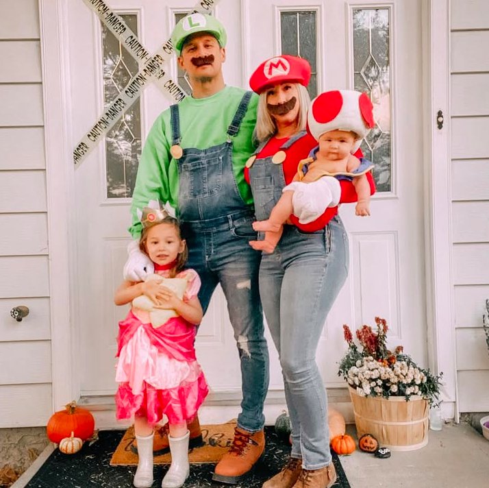 Super Mario Video Game Family Costumes