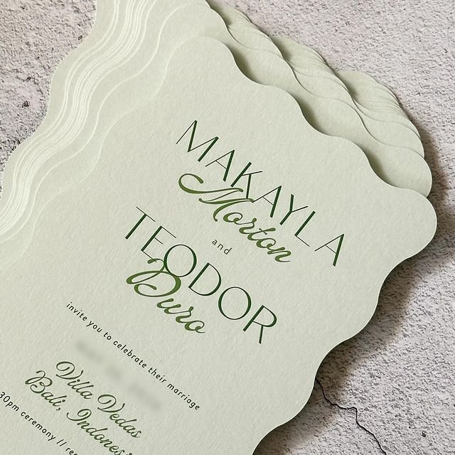 Unique Cut Cards