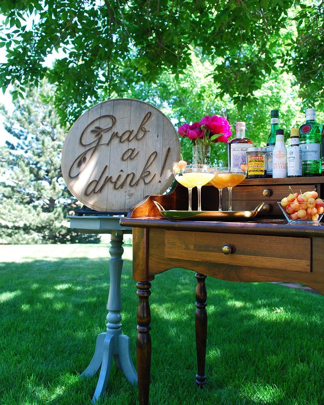 Vintage Desk Bar Setup