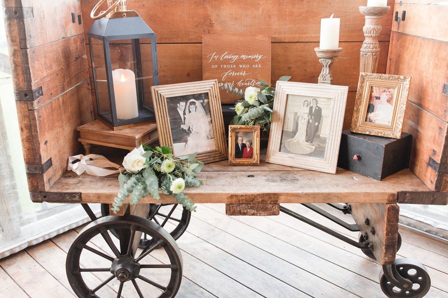 Vintage Memory Cart Design