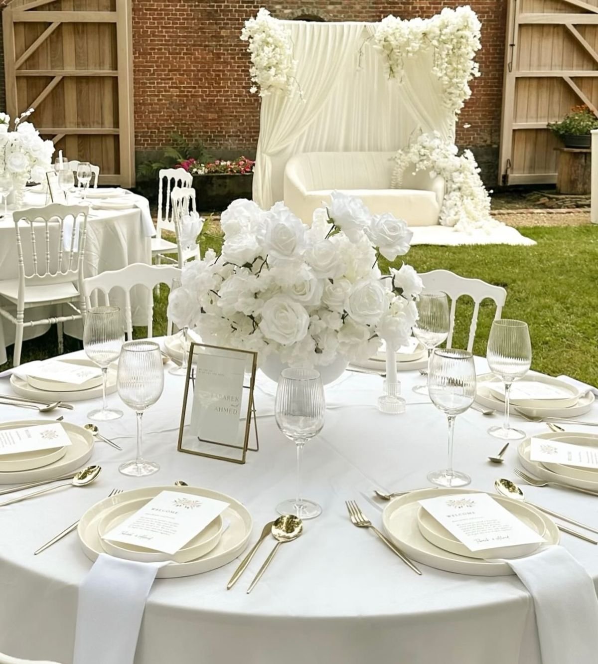 White Rose Table Centerpiece