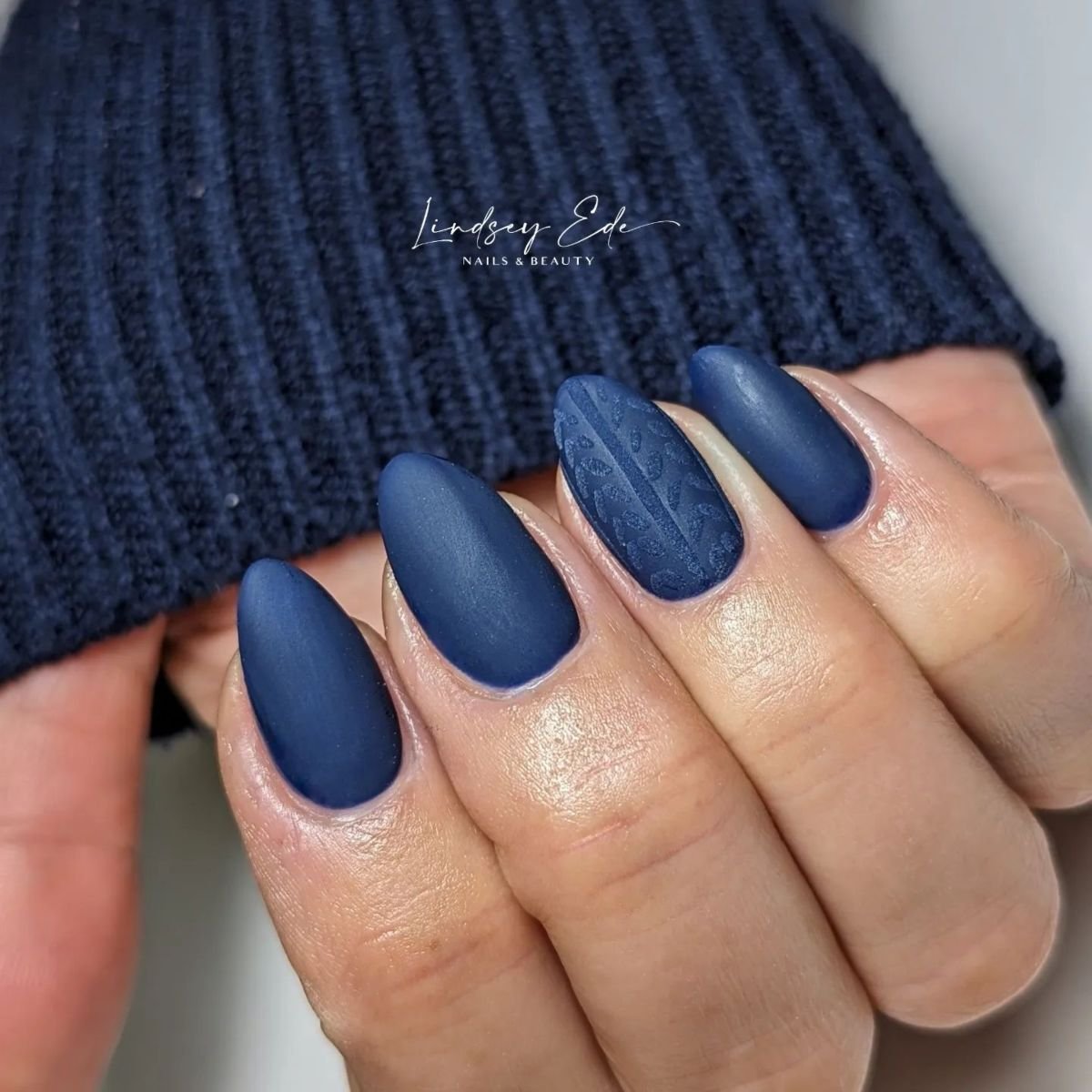 Blue Accent Nails