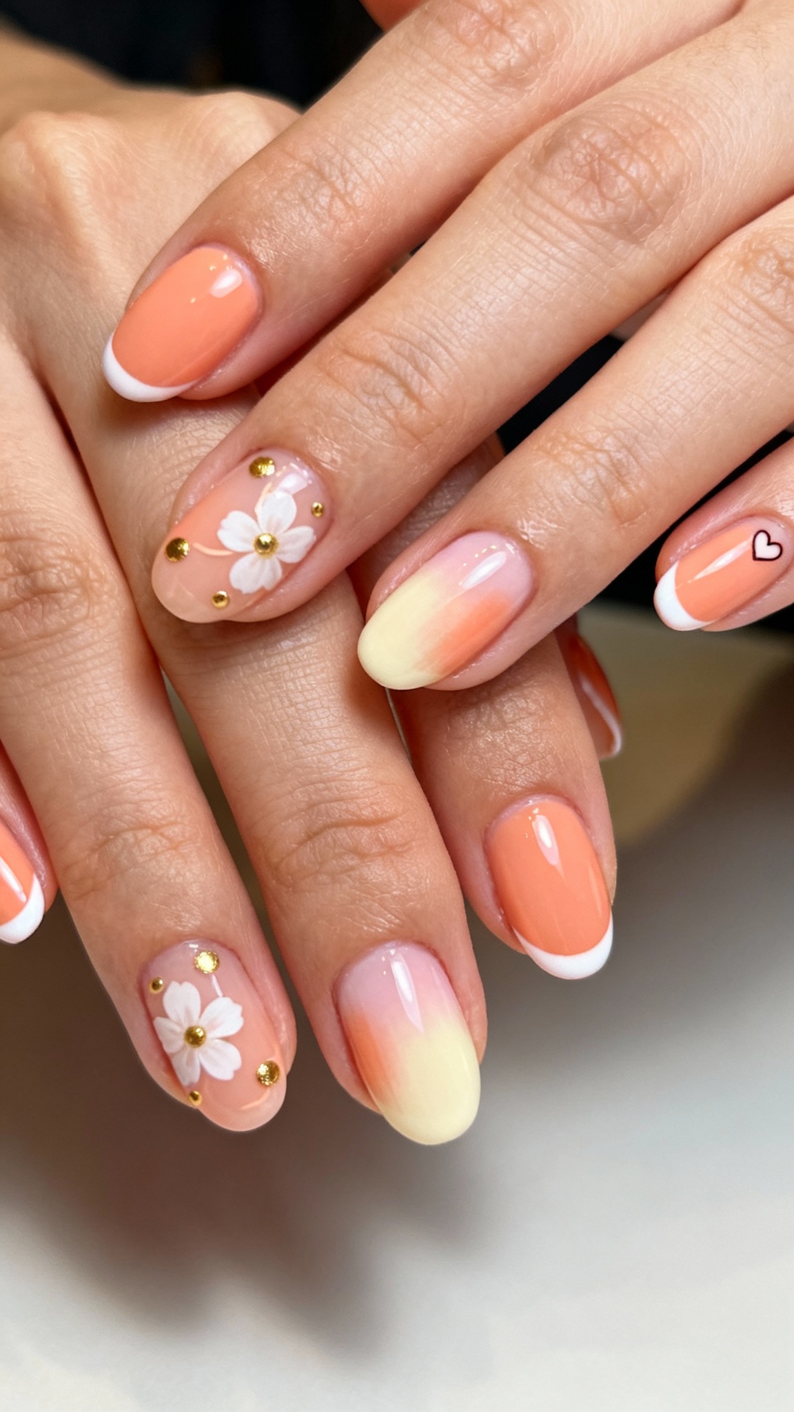 Peach Nail Art