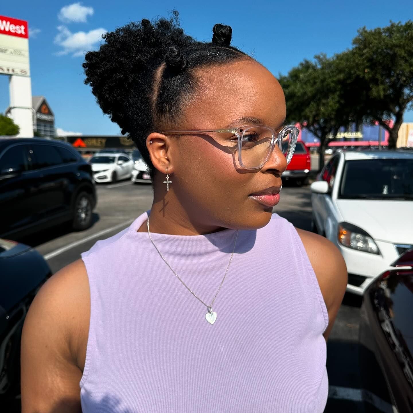 Short 4C Bantu Knots