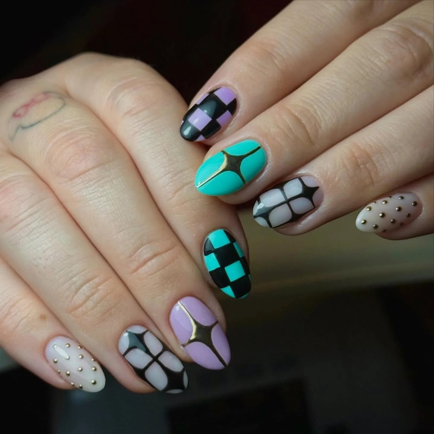 Checker Cross Nails