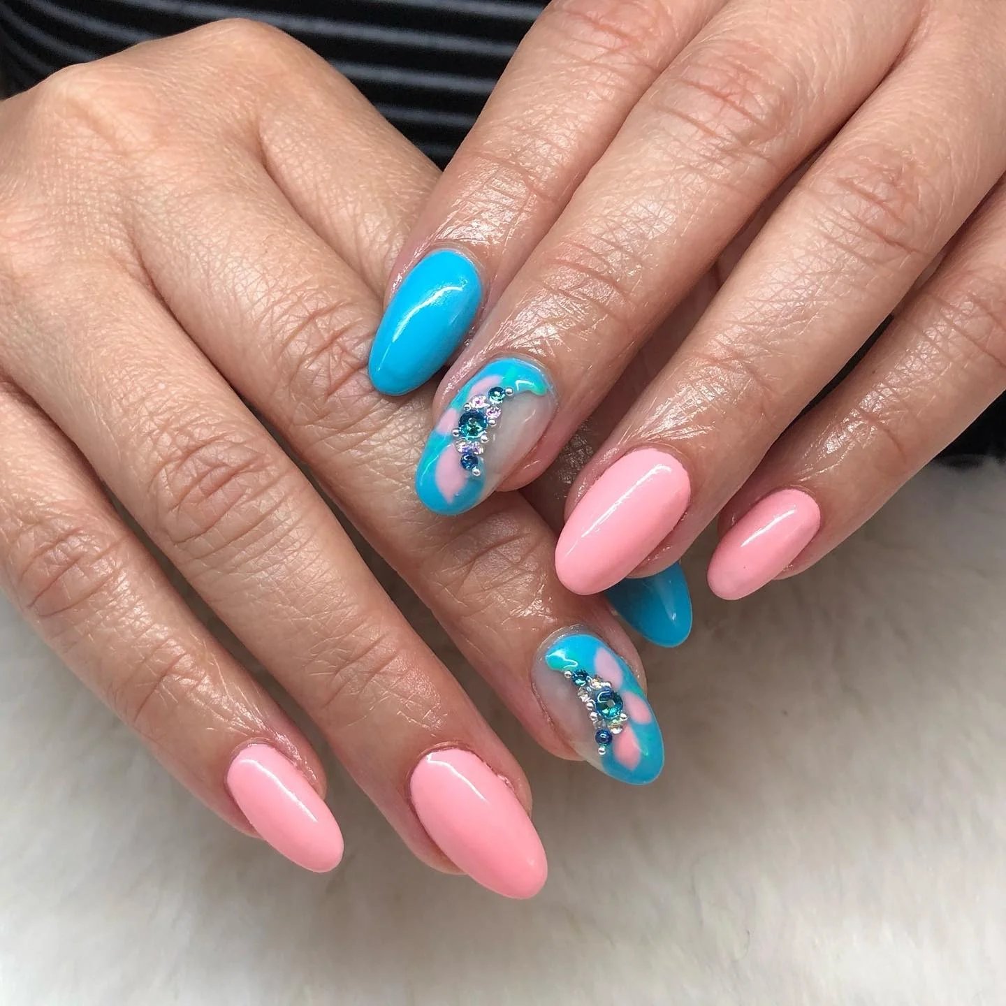 Glossy Pink Aqua Crystals