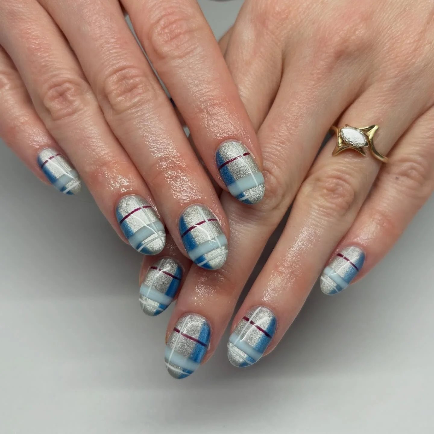 Silver Plaid Nails