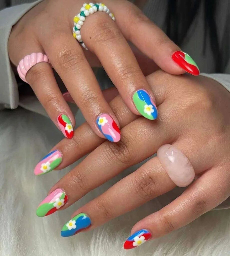 Colorful Daisy Nails