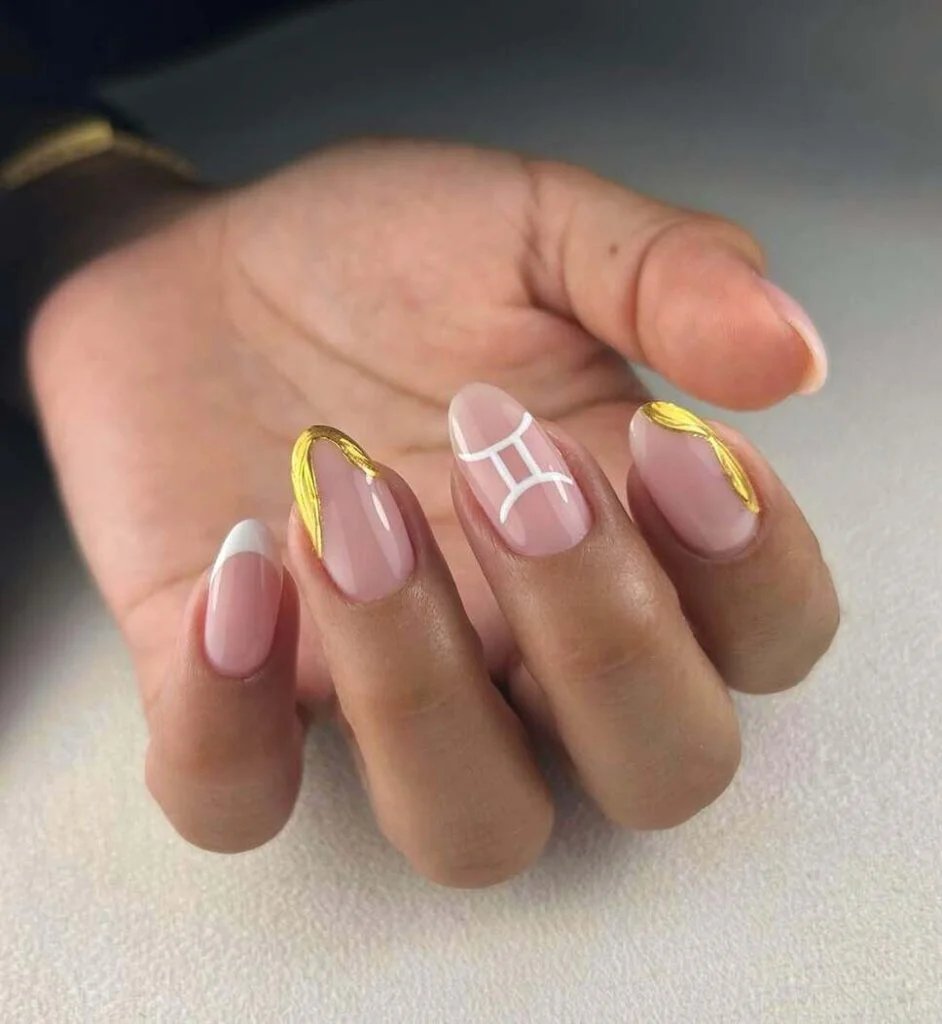 Gold Trim Gemini Nails
